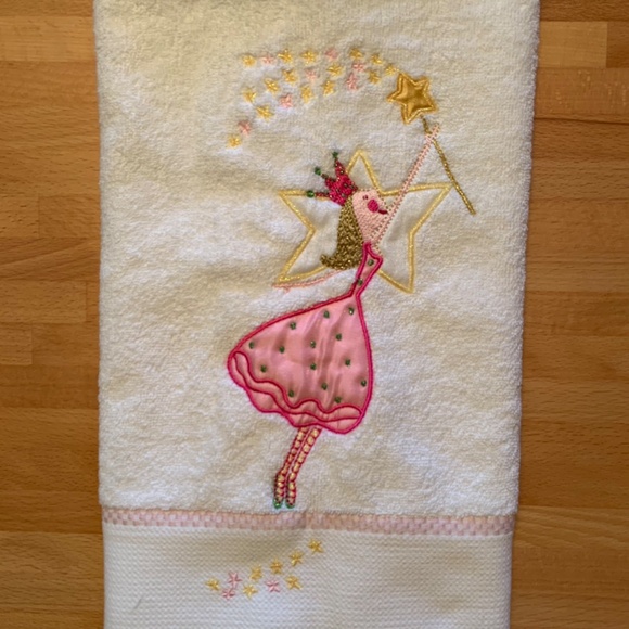Fairy Sparkle Embroidered Towels - Picture 7 of 13